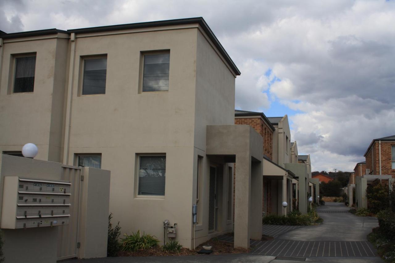 Grand Manor Motor Inn Queanbeyan Eksteriør bilde